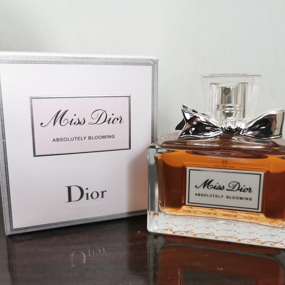 Miss Dior Absolutely Blooming Eau de Parfum